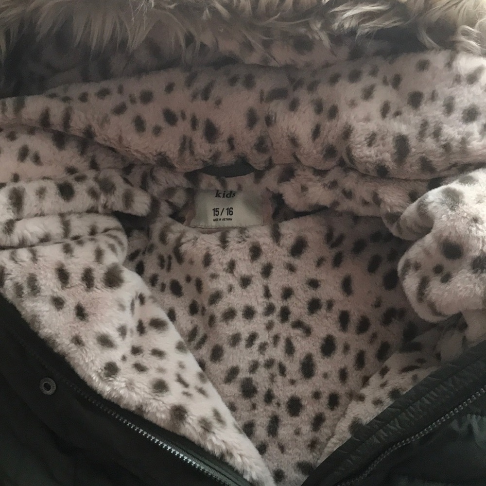 Olive green super warm parka - Picture 2 of 5